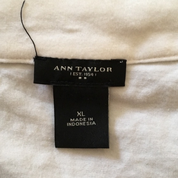 White Top - Picture 3 of 3